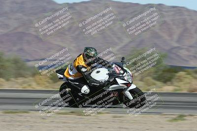 media/Nov-16-2025-Race Pace (Sun) [[8c5fa54630]]/Non Verified Riders (1st 20 Minutes)/3-Turn 3 Inside (11am)/